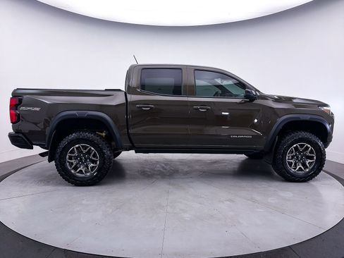 Used 2023 Chevrolet Colorado ZR2 w/ ZR2 Convenience Package III image 44