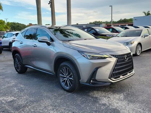 Used 2024 Lexus NX 250 FWD w/ Towing Package (2000 Lbs) image 2