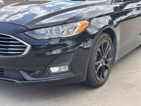 Used 2019 Ford Fusion SE w/ Equipment Group 151A image 7