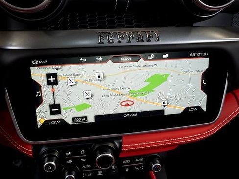 Certified 2019 Ferrari Portofino image 39