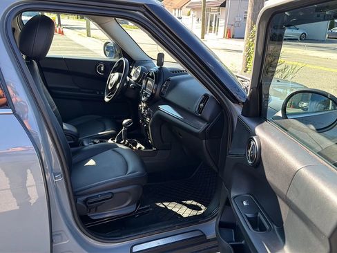 Used 2019 MINI Cooper Countryman ALL4 AWD/4WD image 25