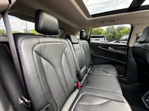 Certified 2023 Lincoln Nautilus Reserve AWD/4WD image 37