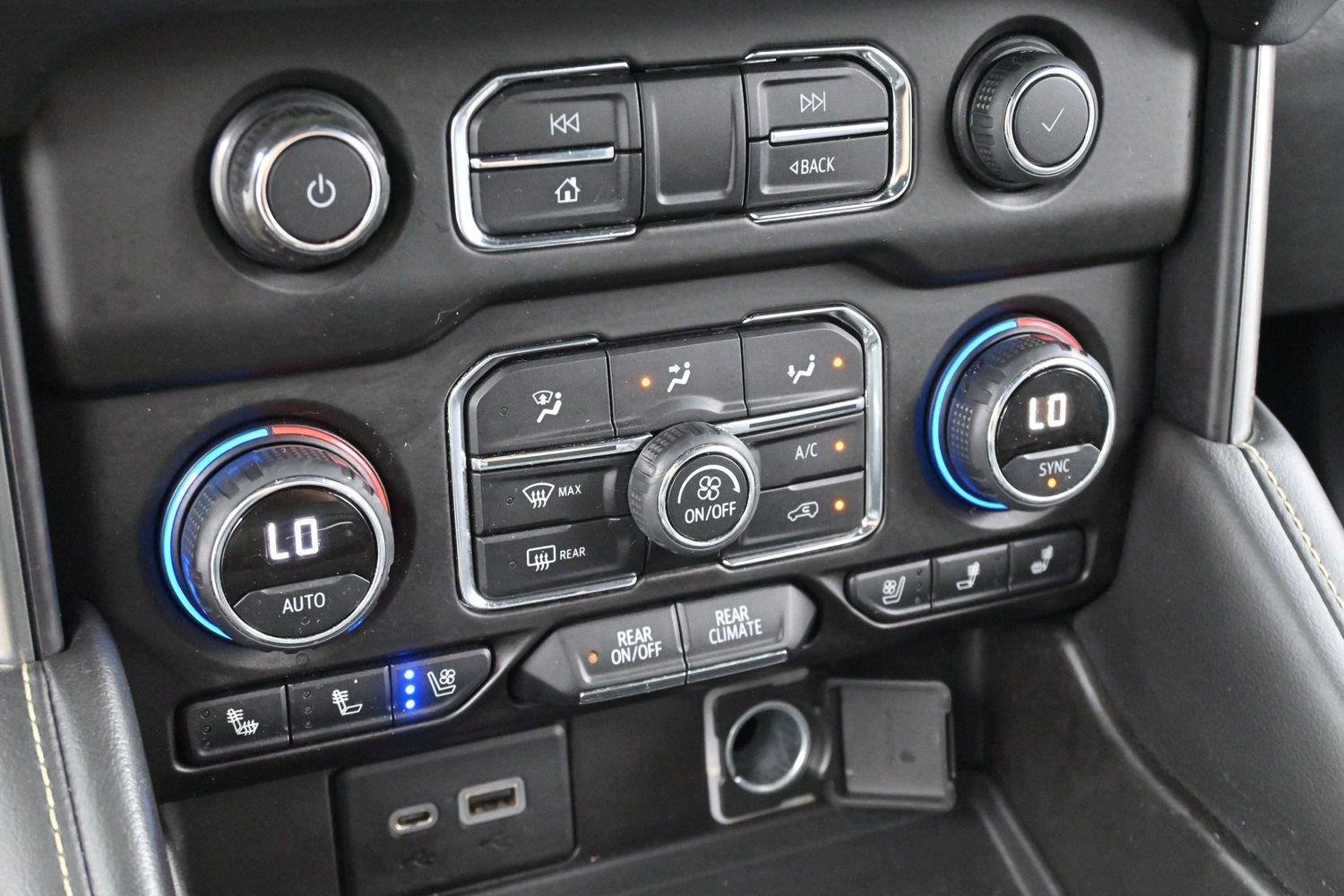 Used 2021 Chevrolet Tahoe Premier AWD/4WD image 22