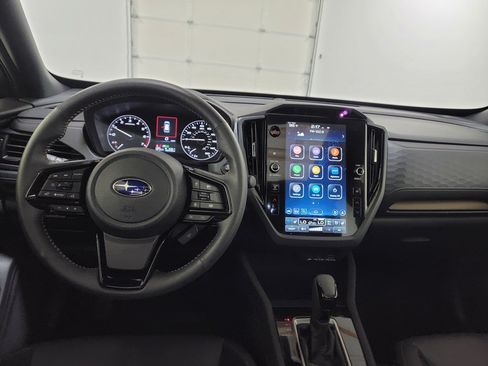 Certified 2025 Subaru Forester Touring AWD/4WD image 12