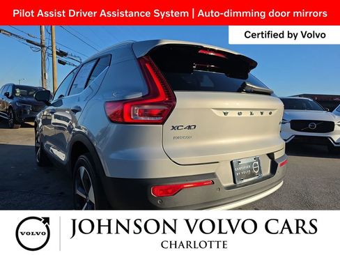 Certified 2023 Volvo XC40 B5 Plus w/ Driver Assist Package image 7