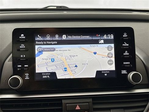 Used 2019 Honda Accord Touring image 12