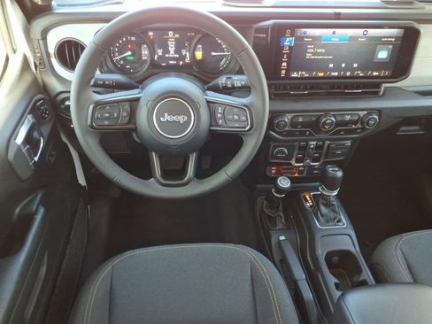 Used 2025 Jeep Wrangler Unlimited Sport S 4xe AWD/4WD image 18