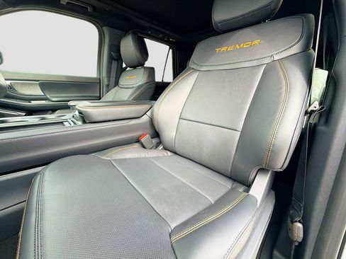 New 2026 Ford Expedition Tremor image 28