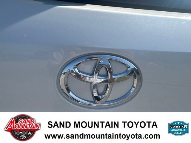 Used 2021 Toyota Highlander Platinum FWD image 10