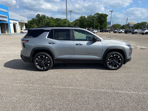 Used 2025 Chevrolet Equinox RS image 6