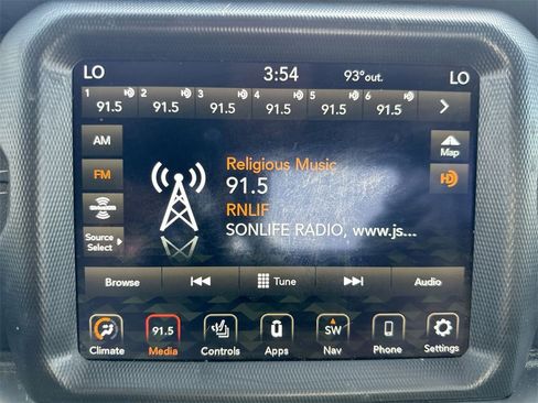 Used 2020 Jeep Wrangler Unlimited Sahara w/ Dual Top Group image 26