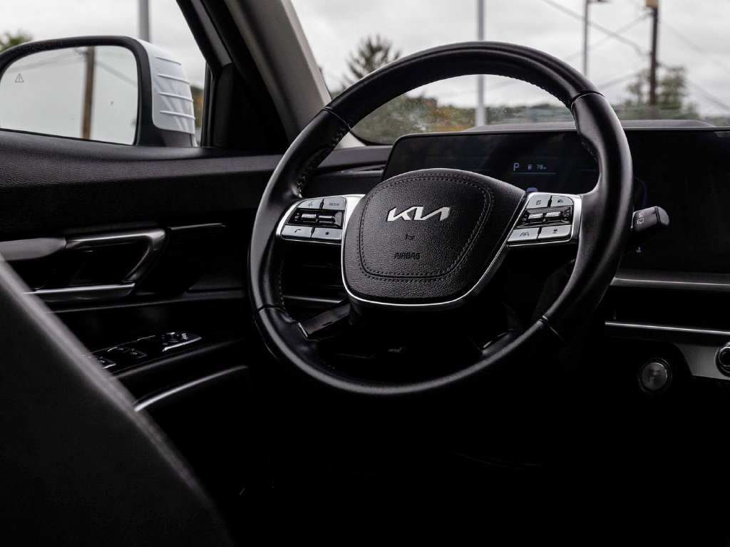 Used 2024 Kia Telluride S w/ S Sunroof Package AWD/4WD image 24