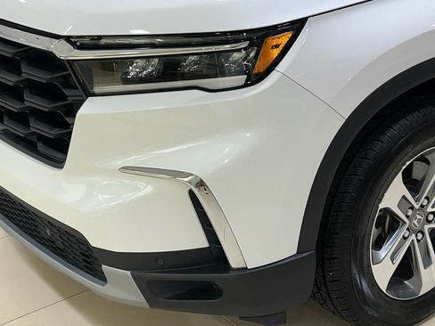 Used 2023 Honda Pilot EX-L image 4