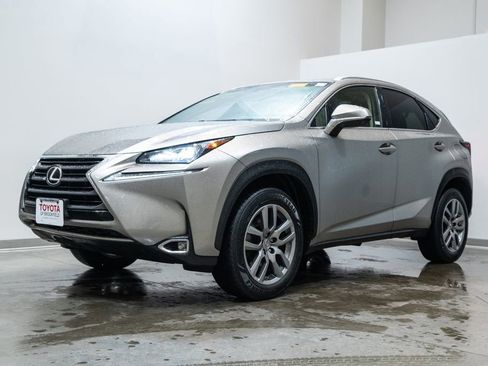Used 2016 Lexus NX 200t FWD image 3