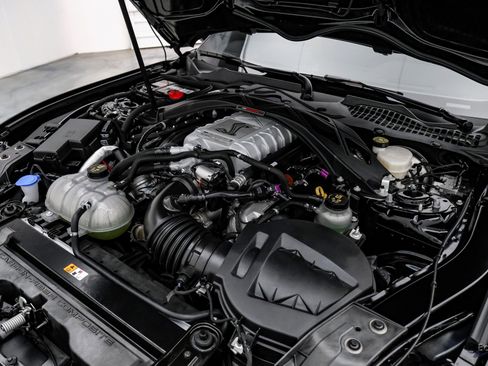 Used 2020 Ford Mustang Shelby GT500 w/ Carbon Fiber Track Pack image 64