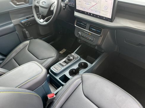 New 2026 Ford Maverick Lobo AWD/4WD image 15