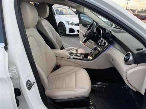 Used 2020 Mercedes-Benz C 300 C 300 SEDAN w/PREMIUM PACKAGE image 13