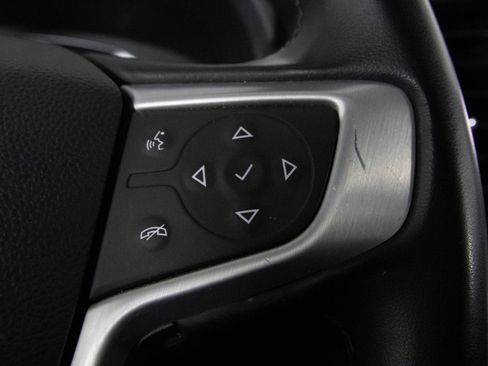 Certified 2023 GMC Acadia SLT image 30