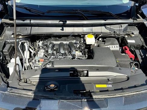 New 2026 Nissan Pathfinder SV image 12