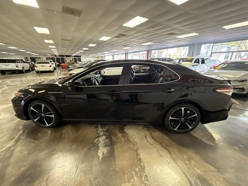Used 2019 Toyota Camry XSE w/ Carpet Mat Package FWD image 7