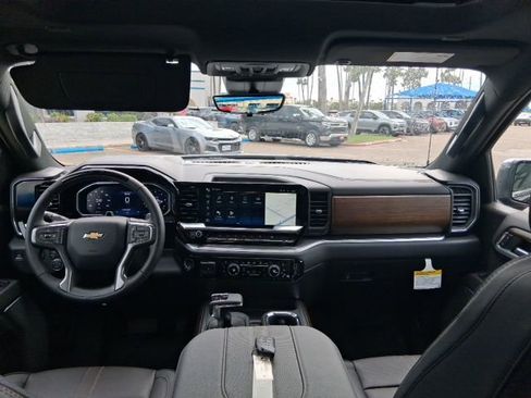 New 2026 Chevrolet Silverado 1500 High Country AWD/4WD image 12