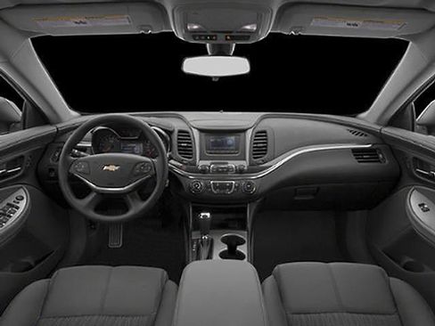 Used 2018 Chevrolet Impala LS FWD image 5