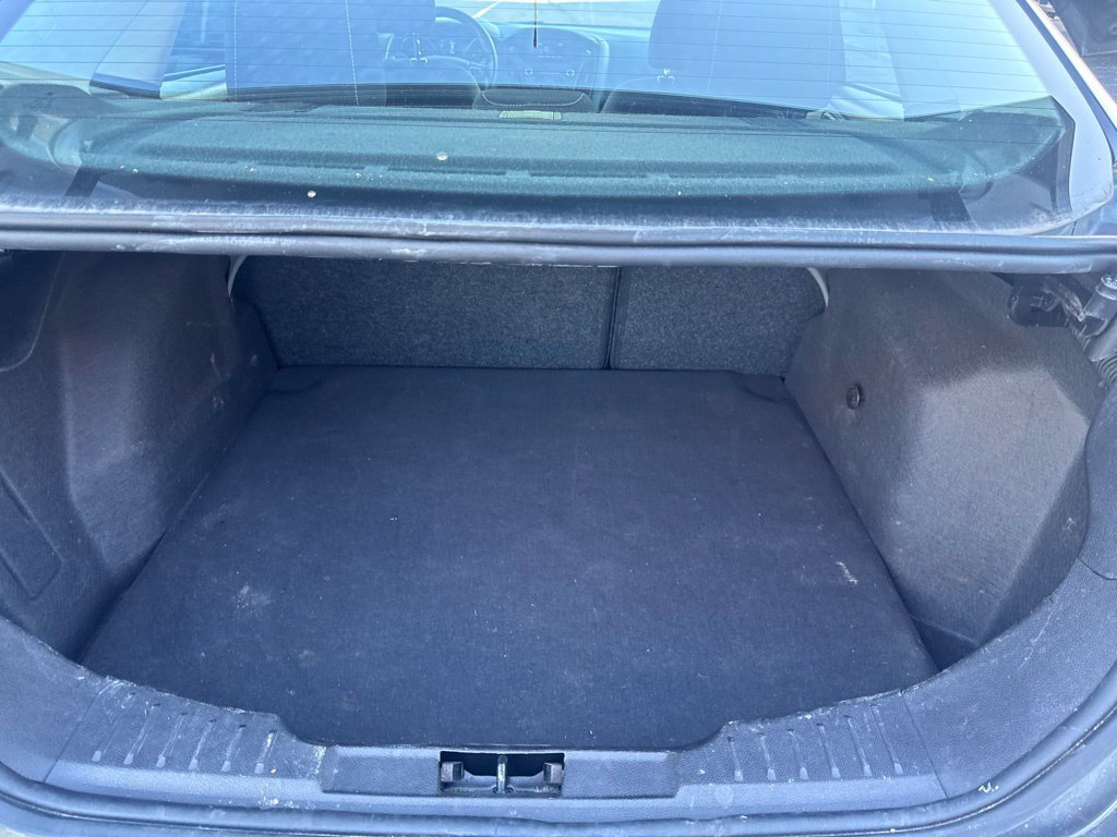 Used 2015 Ford Focus SE FWD image 39