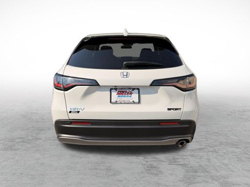 Used 2024 Honda HR-V Sport image 5