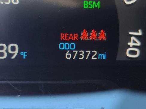 Used 2023 Toyota RAV4 XLE FWD image 24