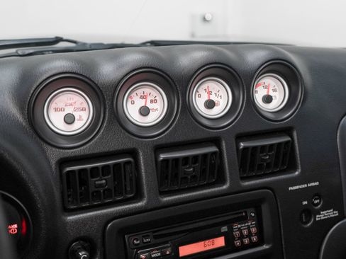 Used 2002 Dodge Viper GTS RWD image 43