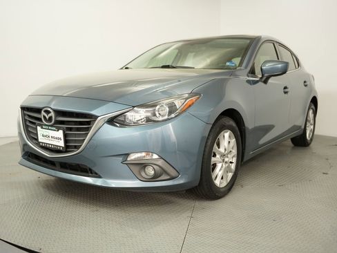 Used 2015 MAZDA MAZDA3 i Touring image 3
