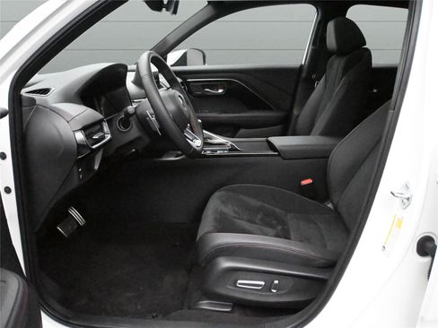 Certified 2025 Acura ADX A-Spec image 12