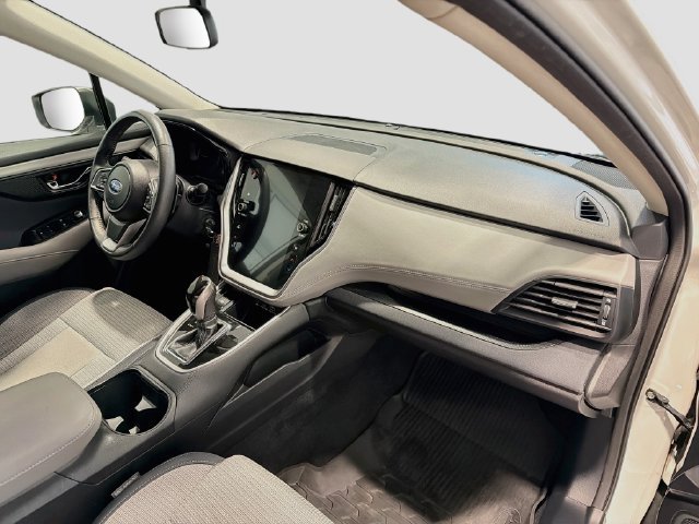 Used 2024 Subaru Outback Premium AWD/4WD image 25