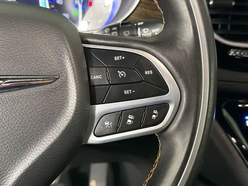 Used 2021 Chrysler Pacifica Pinnacle image 57