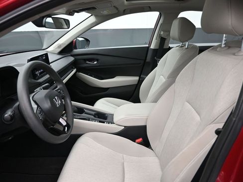 Certified 2023 Honda Accord EX image 14