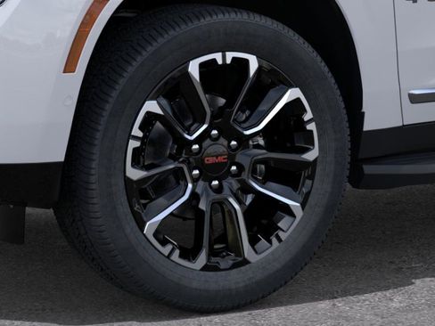 New 2026 GMC Yukon Elevation RWD image 9