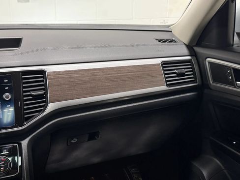 Used 2019 Volkswagen Atlas SEL AWD/4WD image 22