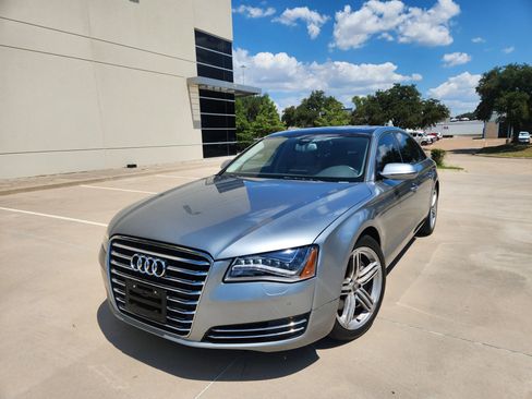 Used 2013 Audi A8 L 3.0T image 24