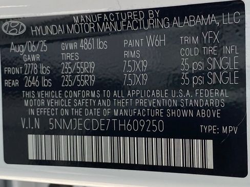 Certified 2026 Hyundai Tucson Limited AWD/4WD image 39