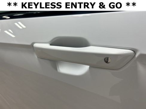 Certified 2021 Jeep Grand Cherokee L Laredo image 20