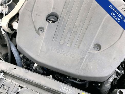 Certified 2024 Volvo S60 B5 Plus image 42
