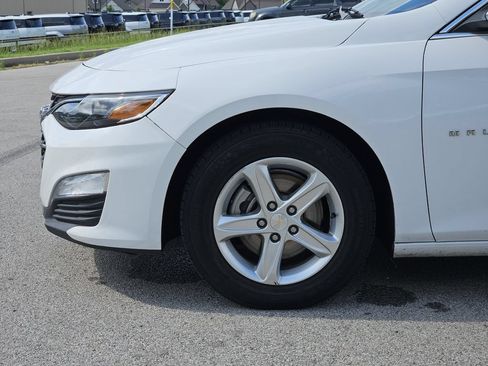 Used 2024 Chevrolet Malibu LT FWD image 6