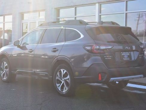 Used 2022 Subaru Outback Limited image 4