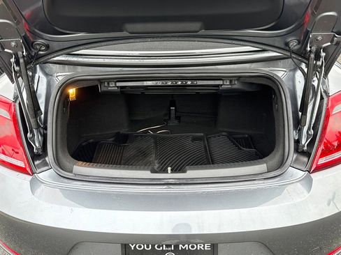 Used 2013 Volkswagen Beetle 2.5 image 22
