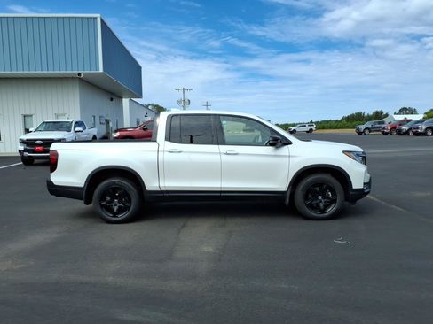 Used 2023 Honda Ridgeline Black Edition image 6