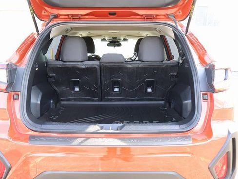 Used 2024 Subaru Crosstrek 2.0i Premium image 19