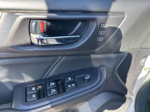 Used 2018 Subaru Outback 2.5i Limited AWD/4WD image 17