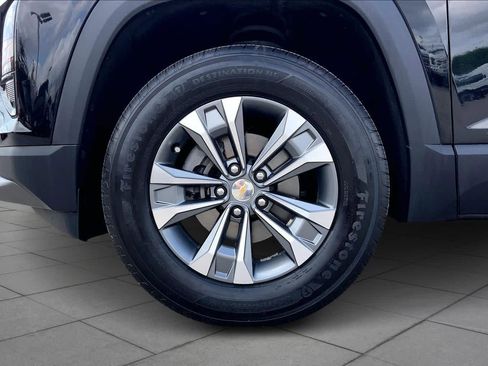 Used 2026 Chevrolet Equinox LT w/ Convenience Package II image 11