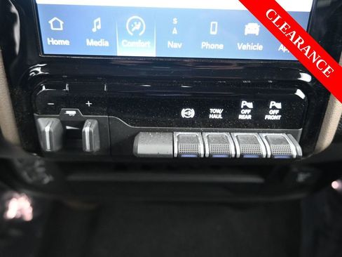 Used 2024 RAM 2500 Laramie w/ Safety Group image 28