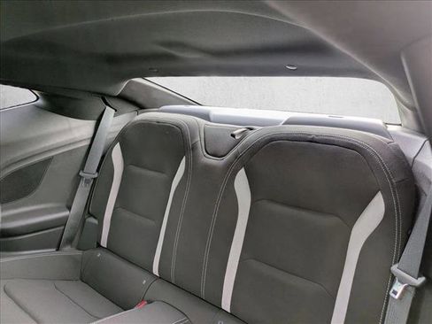 Used 2020 Chevrolet Camaro LT image 22